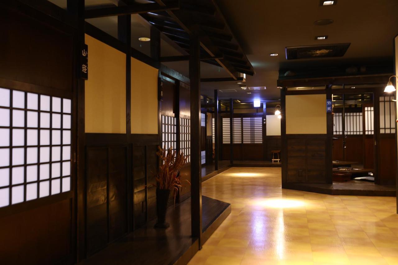 Hotel Yamabuki Комаґане Екстер'єр фото