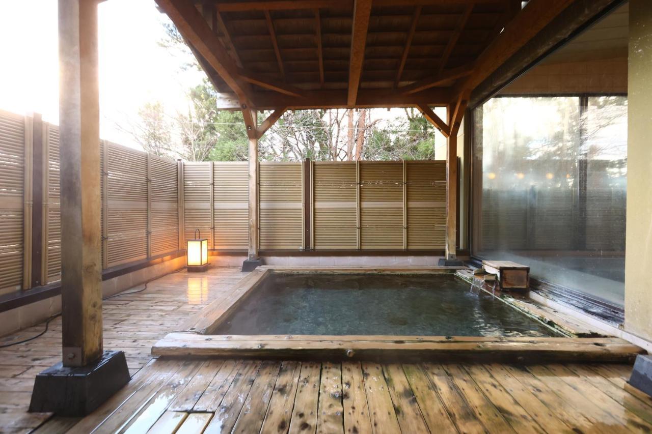 Hotel Yamabuki Комаґане Екстер'єр фото