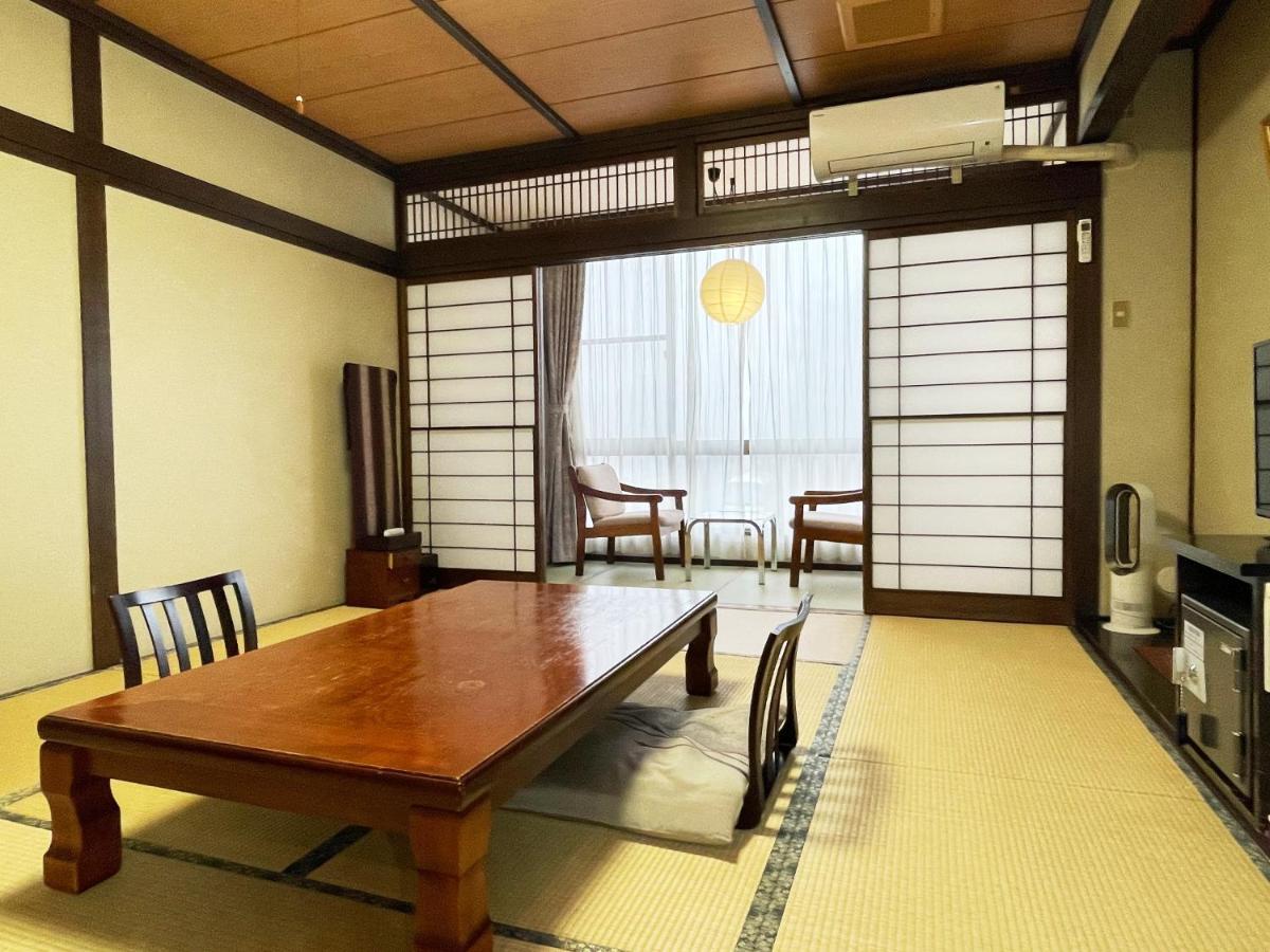 Hotel Yamabuki Комаґане Екстер'єр фото