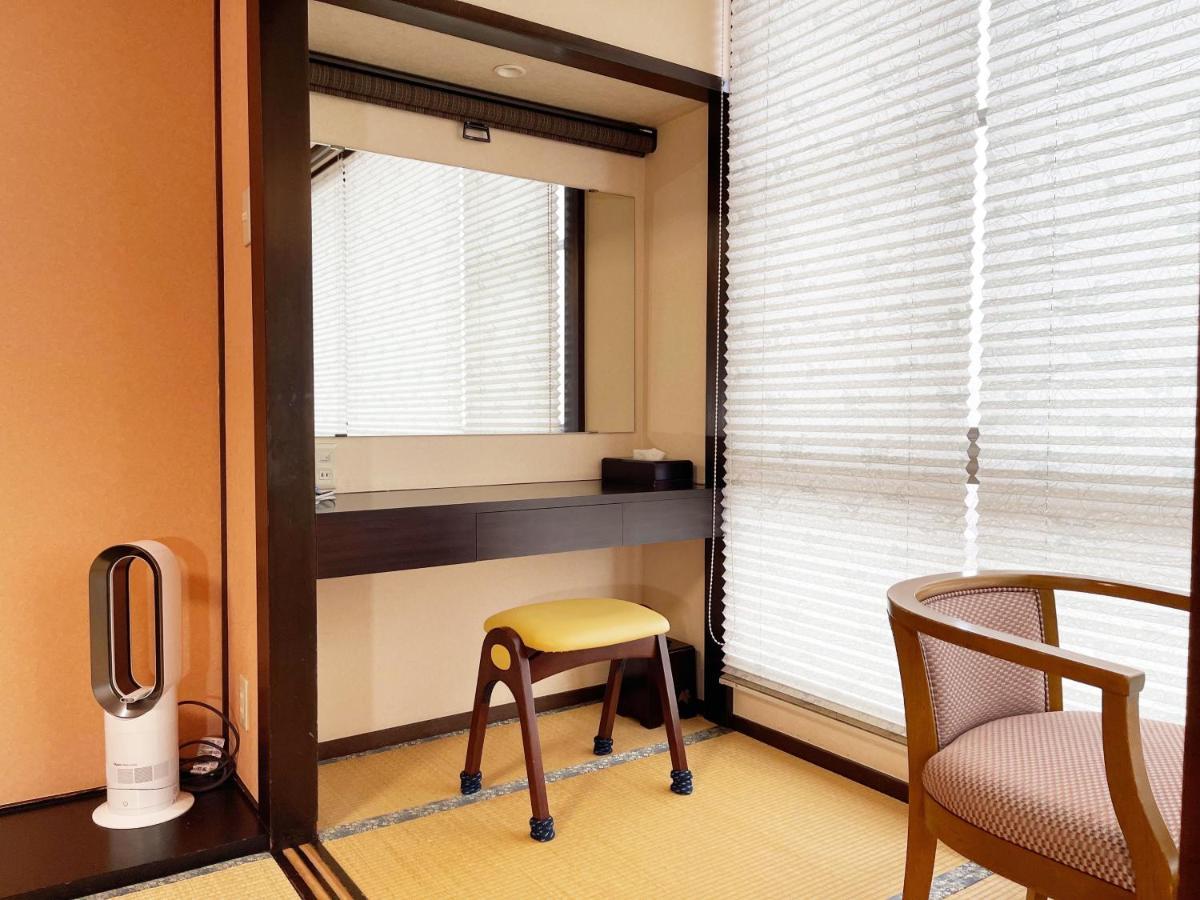Hotel Yamabuki Комаґане Екстер'єр фото
