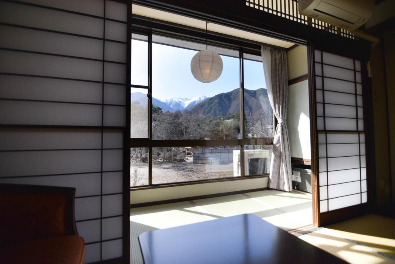 Hotel Yamabuki Комаґане Екстер'єр фото